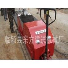 新型輕質隔墻板擠壓機